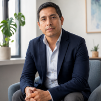 Dr. Rafael Chávez